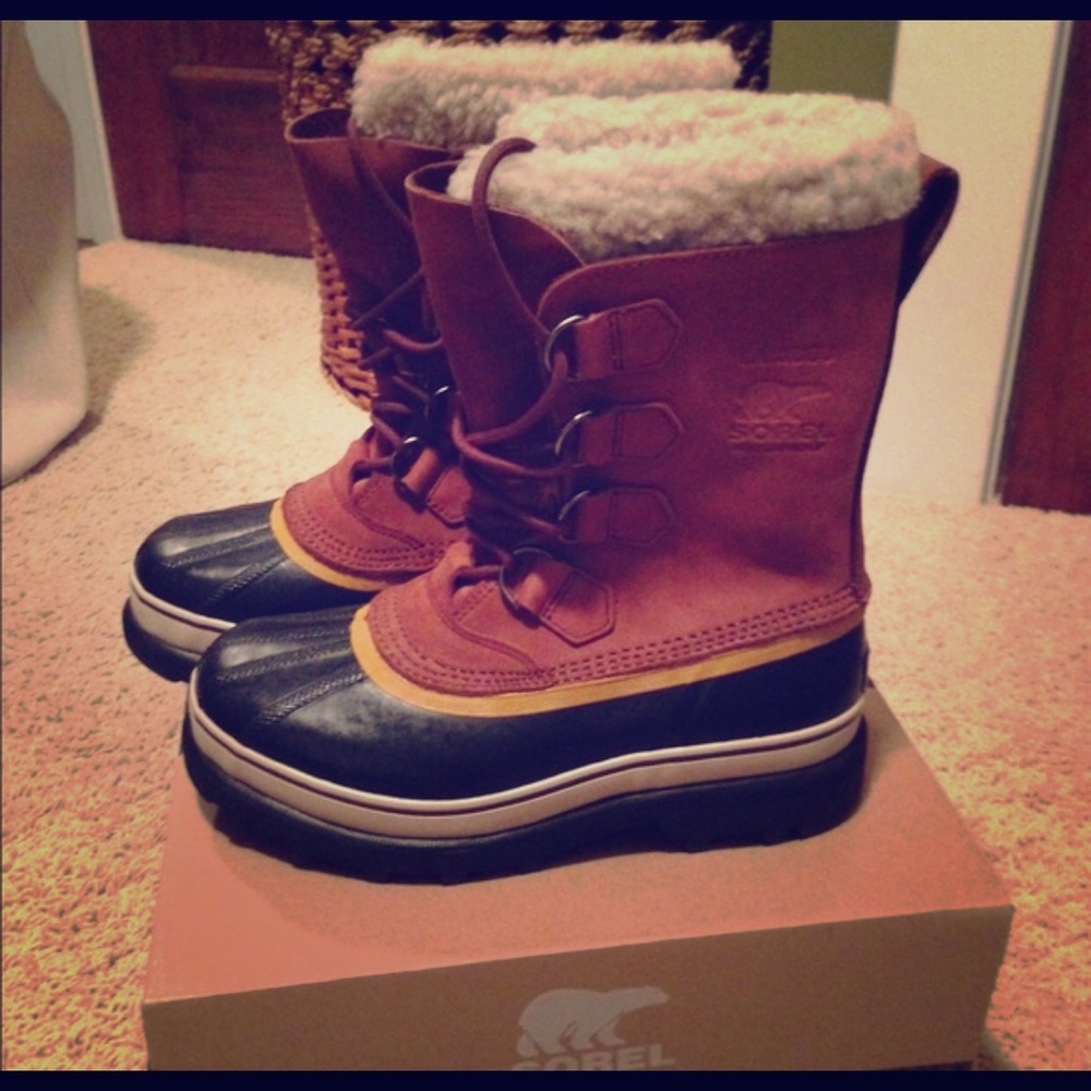 Sorel Caribou Boot in Cinammon